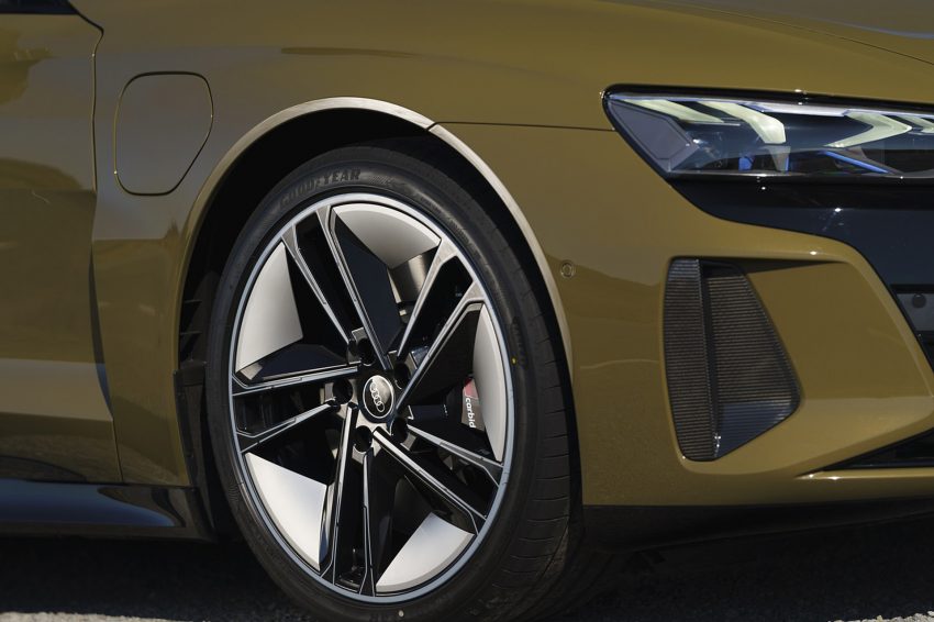 2022 Audi RS e-tron GT - UK version - Wheel Wallpaper 850x566 #25