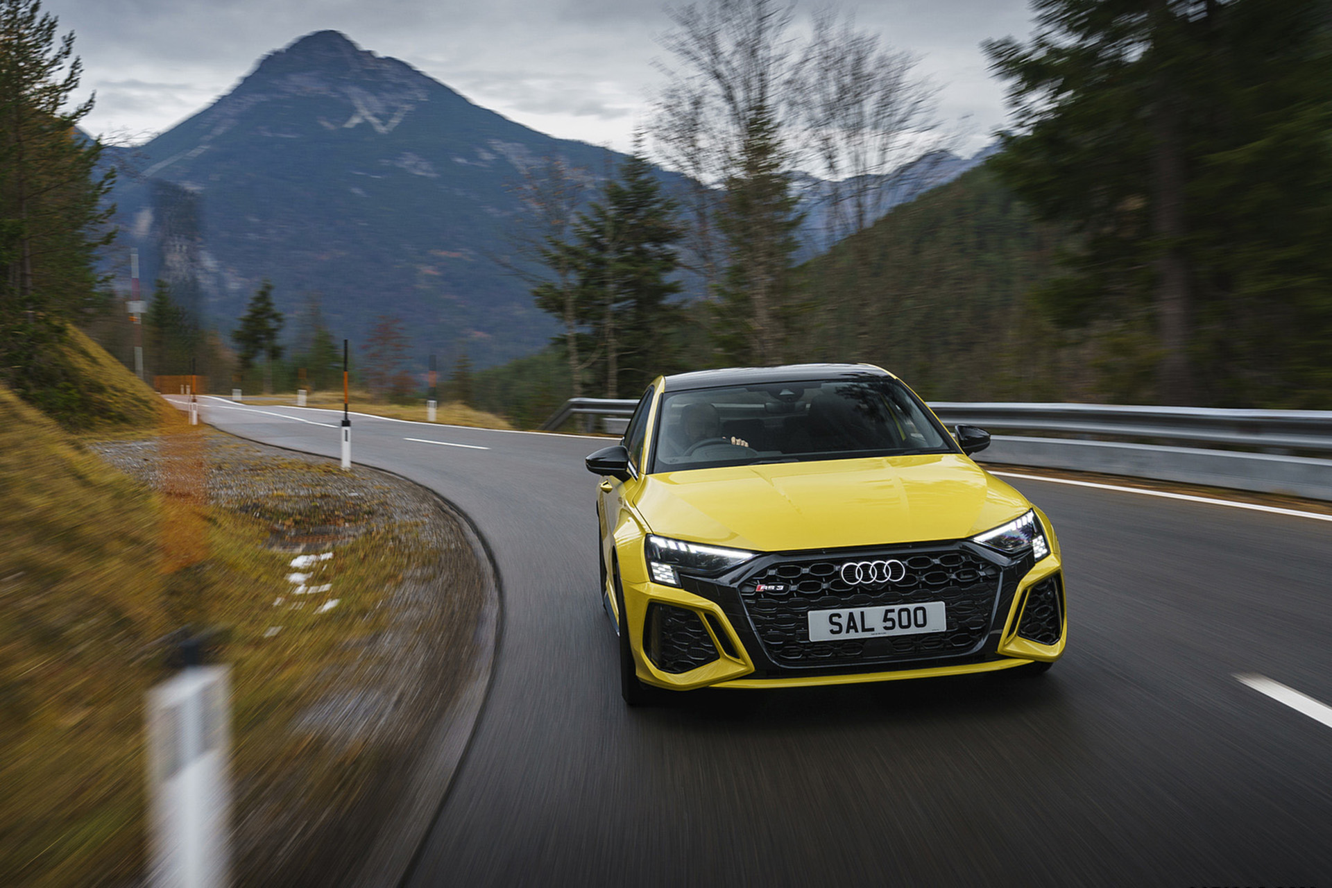 Download 2022 Audi RS3 Saloon Launch Edition - UK version - Front Three-Quarter HD Wallpaper 1920x1280 #17