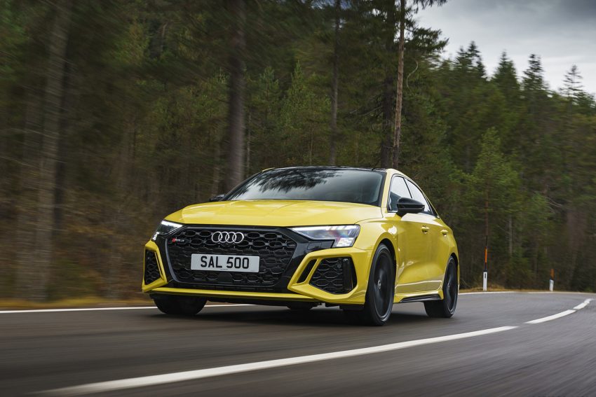 2022 Audi RS3 Saloon Launch Edition - UK version - Front Wallpaper 850x567 #7