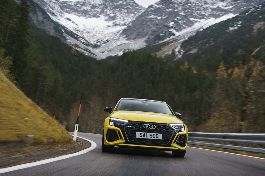 2022 Audi RS3 Saloon Launch Edition - UK version - Front Wallpaper 850x567 #19