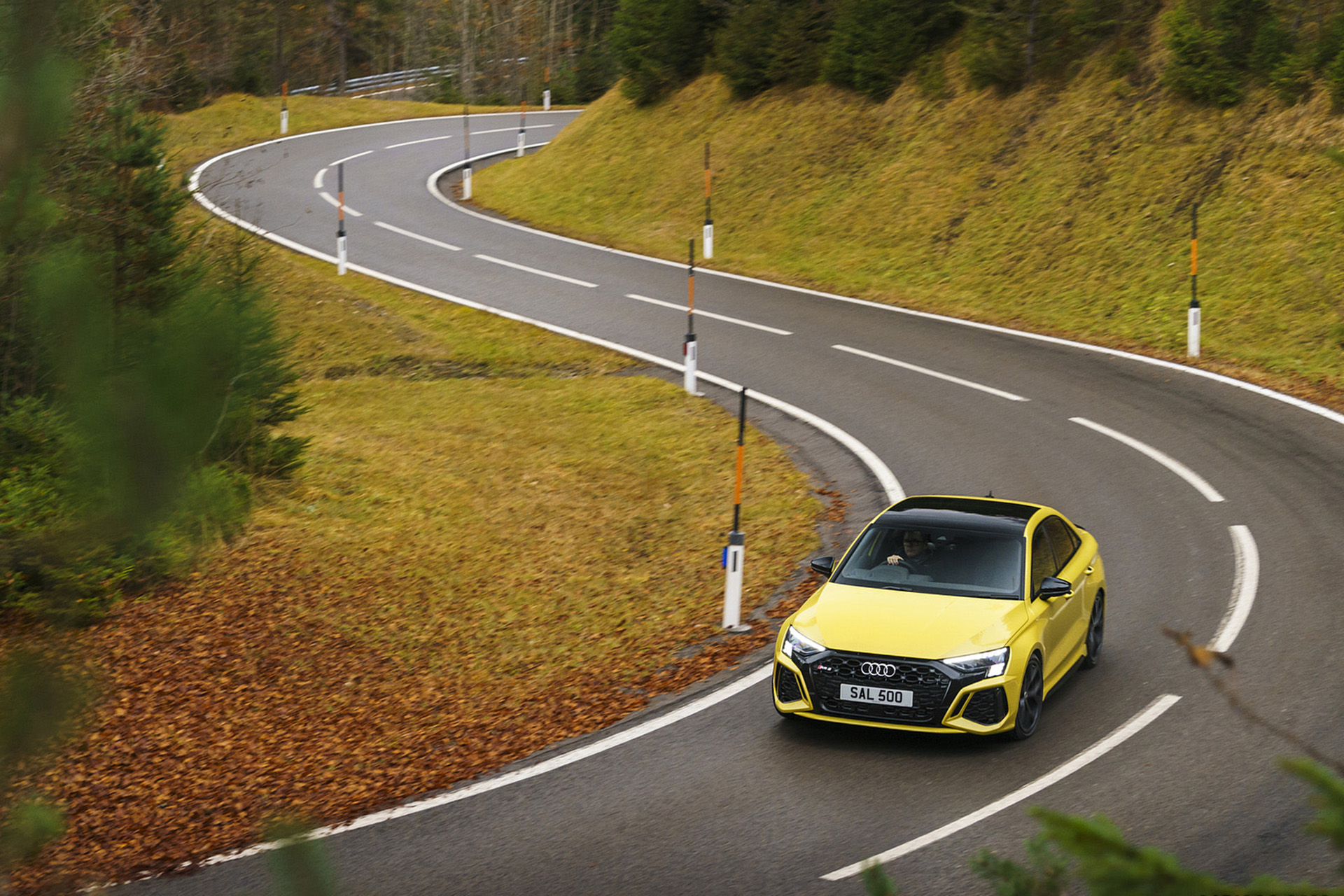 Download 2022 Audi RS3 Saloon Launch Edition - UK version - Front HD Wallpaper 1920x1280 #33