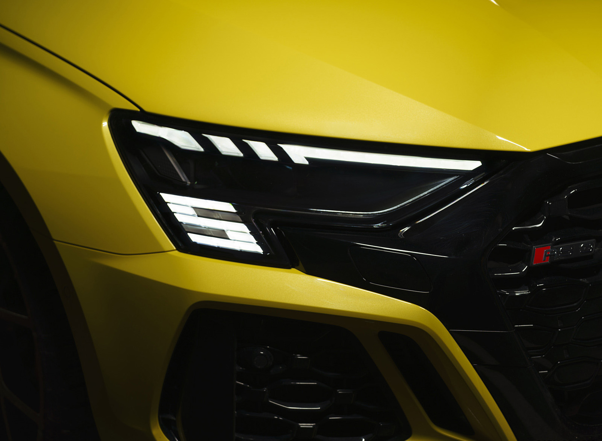 Download 2022 Audi RS3 Saloon Launch Edition - UK version - Headlight HD Wallpaper 1920x1409 #59