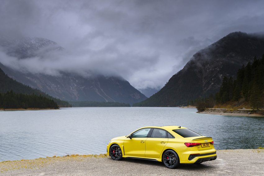 2022 Audi RS3 Saloon Launch Edition - UK version - Rear Three-Quarter Wallpaper 850x567 #38