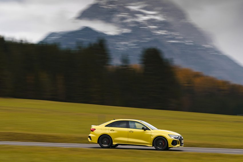 2022 Audi RS3 Saloon Launch Edition - UK version - Side Wallpaper 850x567 #30