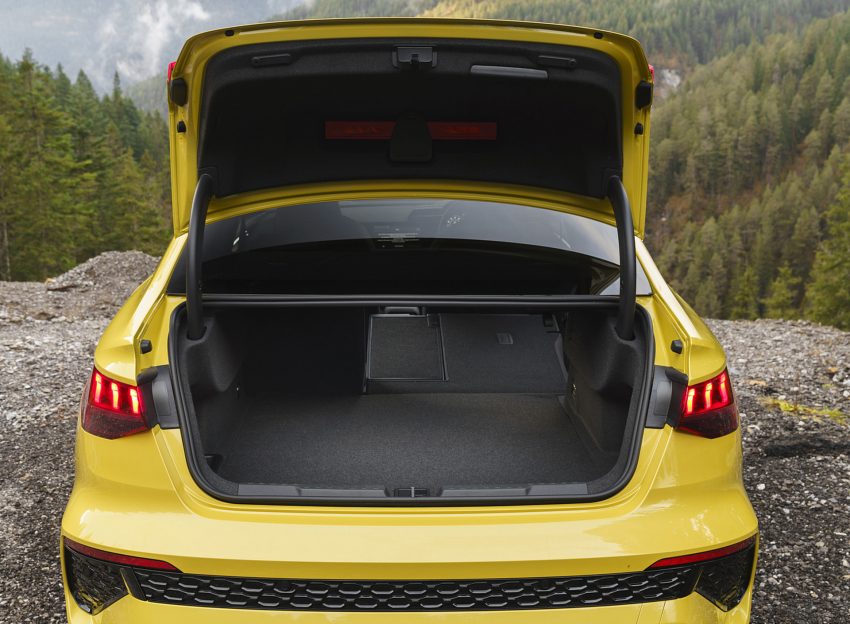 2022 Audi RS3 Saloon Launch Edition - UK version - Trunk Wallpaper 850x624 #73