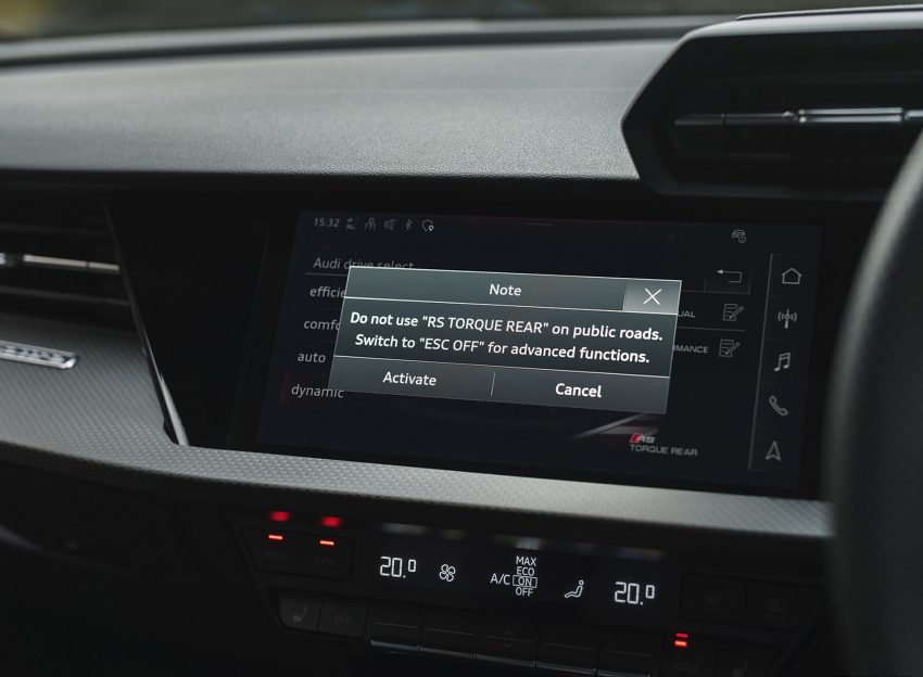 2022 Audi RS3 Sportback Launch Edition - UK version - Central Console Wallpaper 850x624 #100