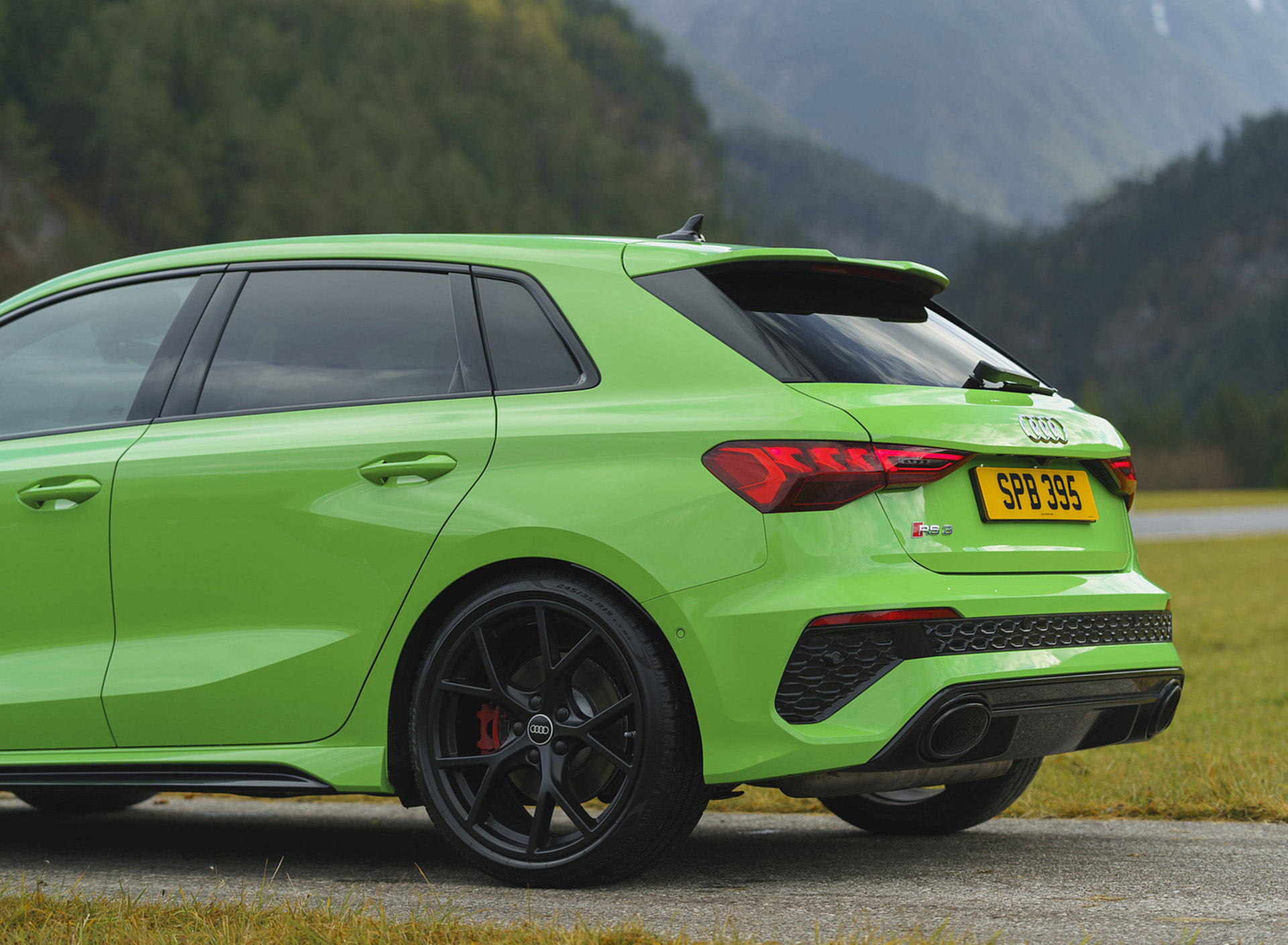 Download 2022 Audi RS3 Sportback Launch Edition - UK version - Detail HD Wallpaper 1920x1409 #70