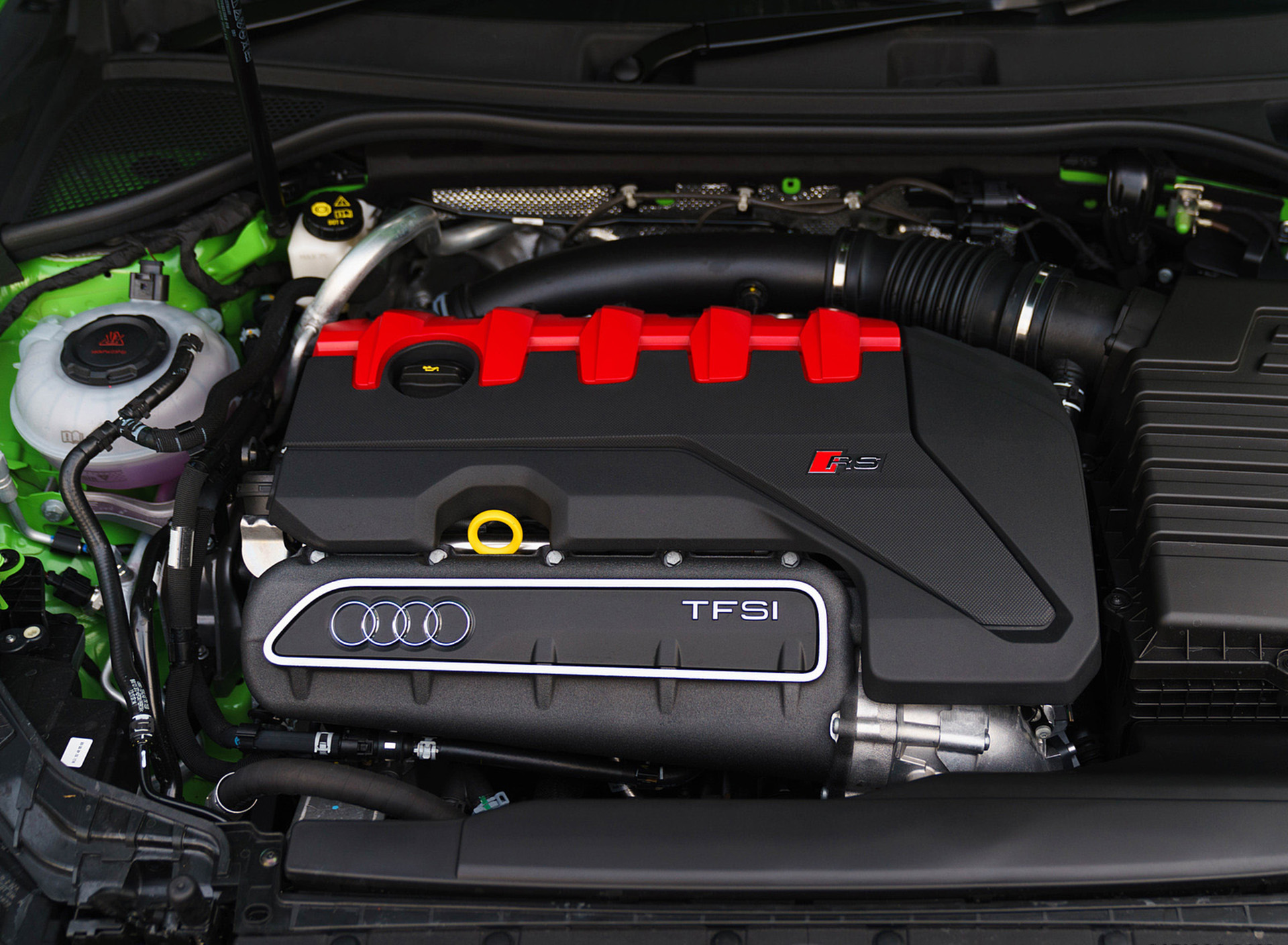 Download 2022 Audi RS3 Sportback Launch Edition - UK version - Engine HD Wallpaper 1920x1409 #74