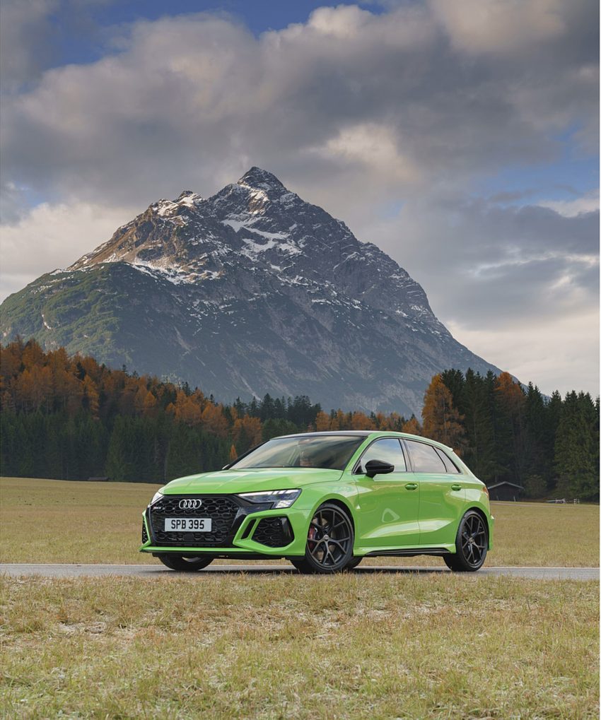 2022 Audi RS3 Sportback Launch Edition - UK version - Front Three-Quarter Phone Wallpaper 850x1019 #48