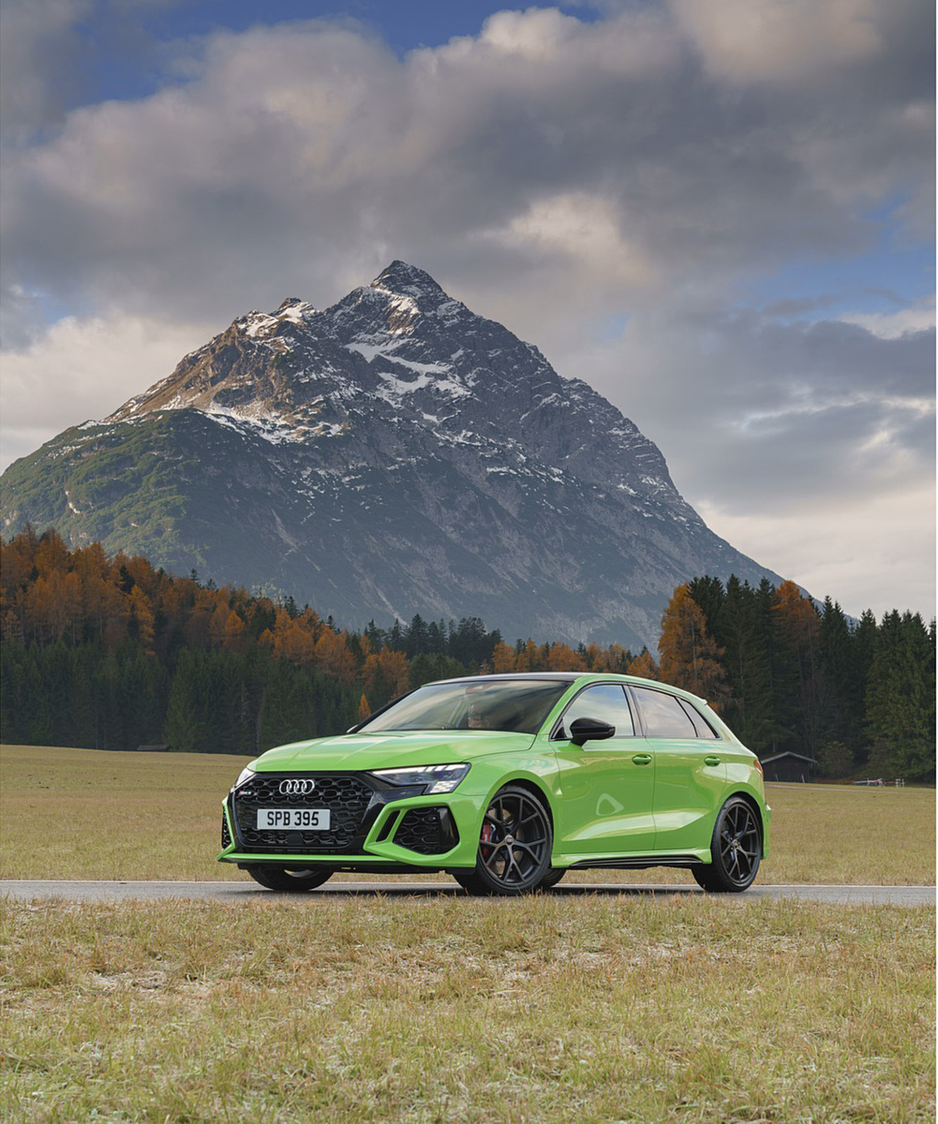 Download 2022 Audi RS3 Sportback Launch Edition - UK version - Front Three-Quarter HD Phone Wallpaper 1920x2302 #48