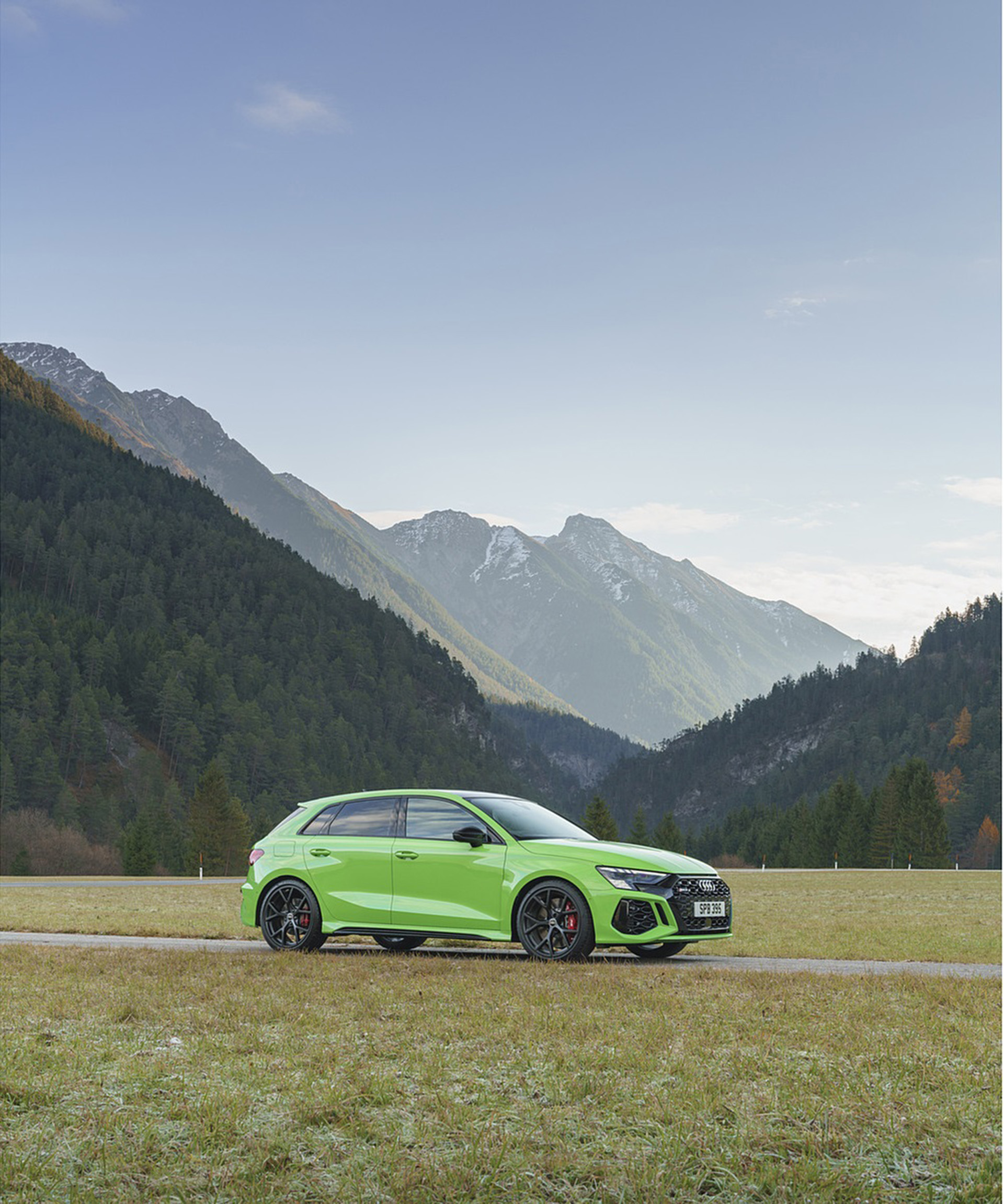 Download 2022 Audi RS3 Sportback Launch Edition - UK version - Front Three-Quarter HD Phone Wallpaper 1920x2302 #50
