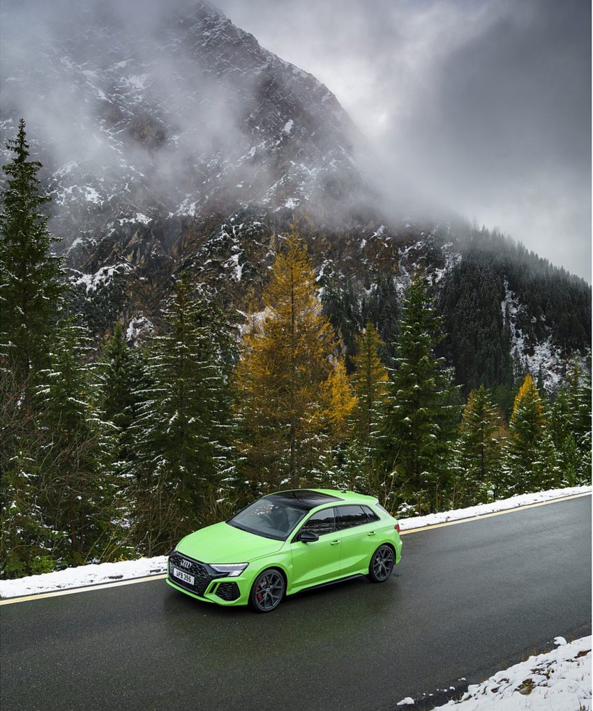 2022 Audi RS3 Sportback Launch Edition - UK version - Front Three-Quarter Phone Wallpaper 850x1019 #39