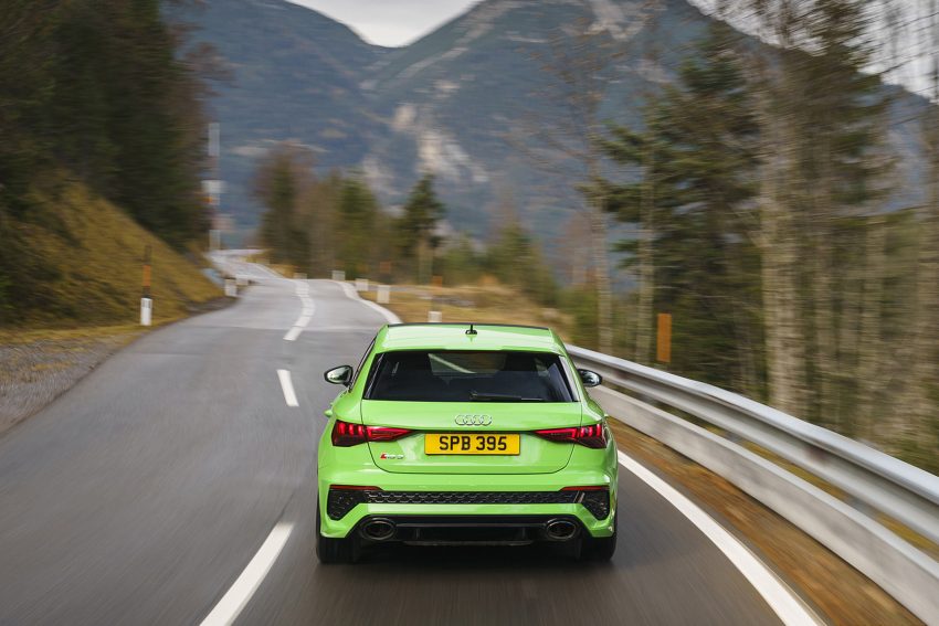 2022 Audi RS3 Sportback Launch Edition - UK version - Rear Wallpaper 850x567 #24