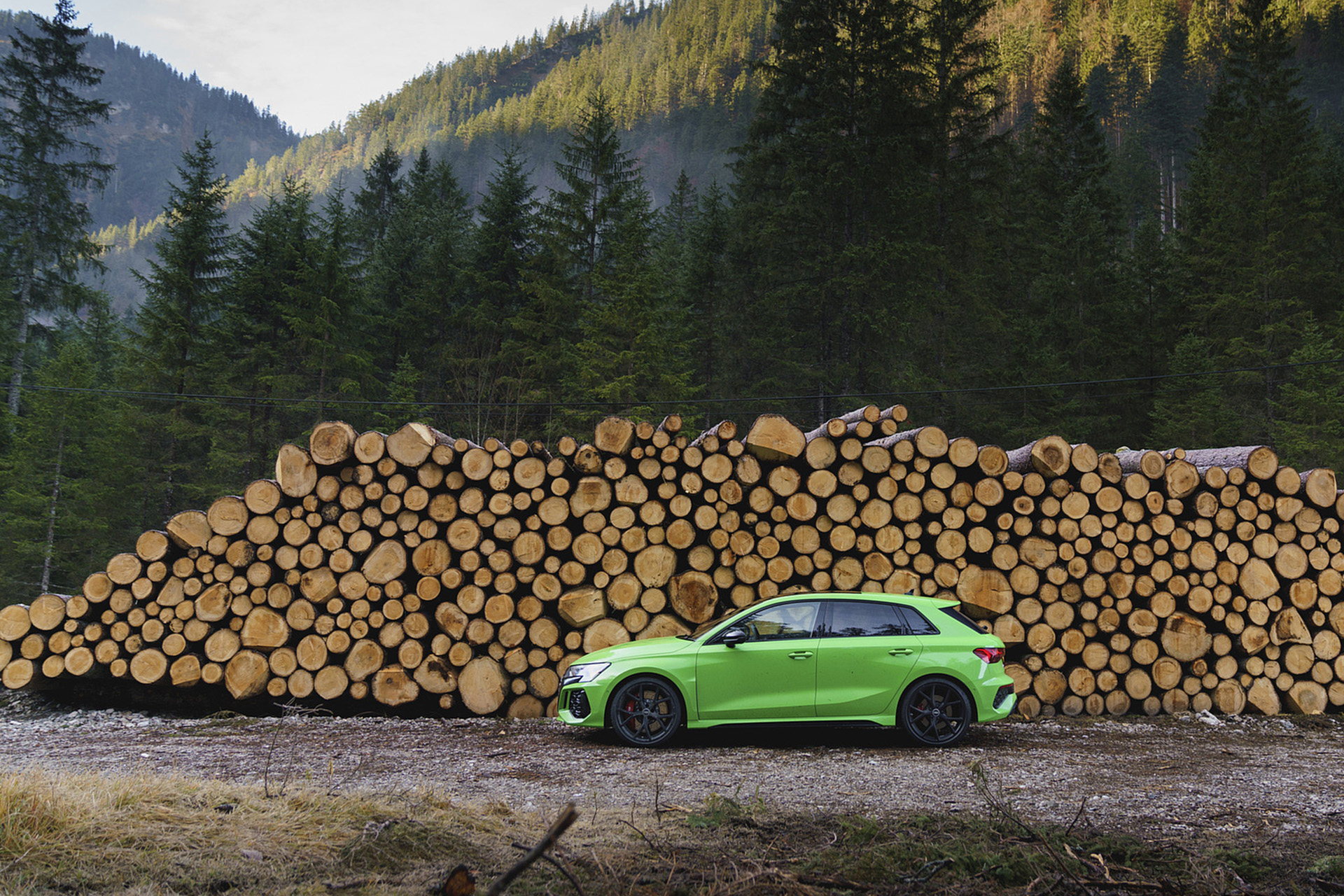 Download 2022 Audi RS3 Sportback Launch Edition - UK version - Side HD Wallpaper 1920x1280 #60