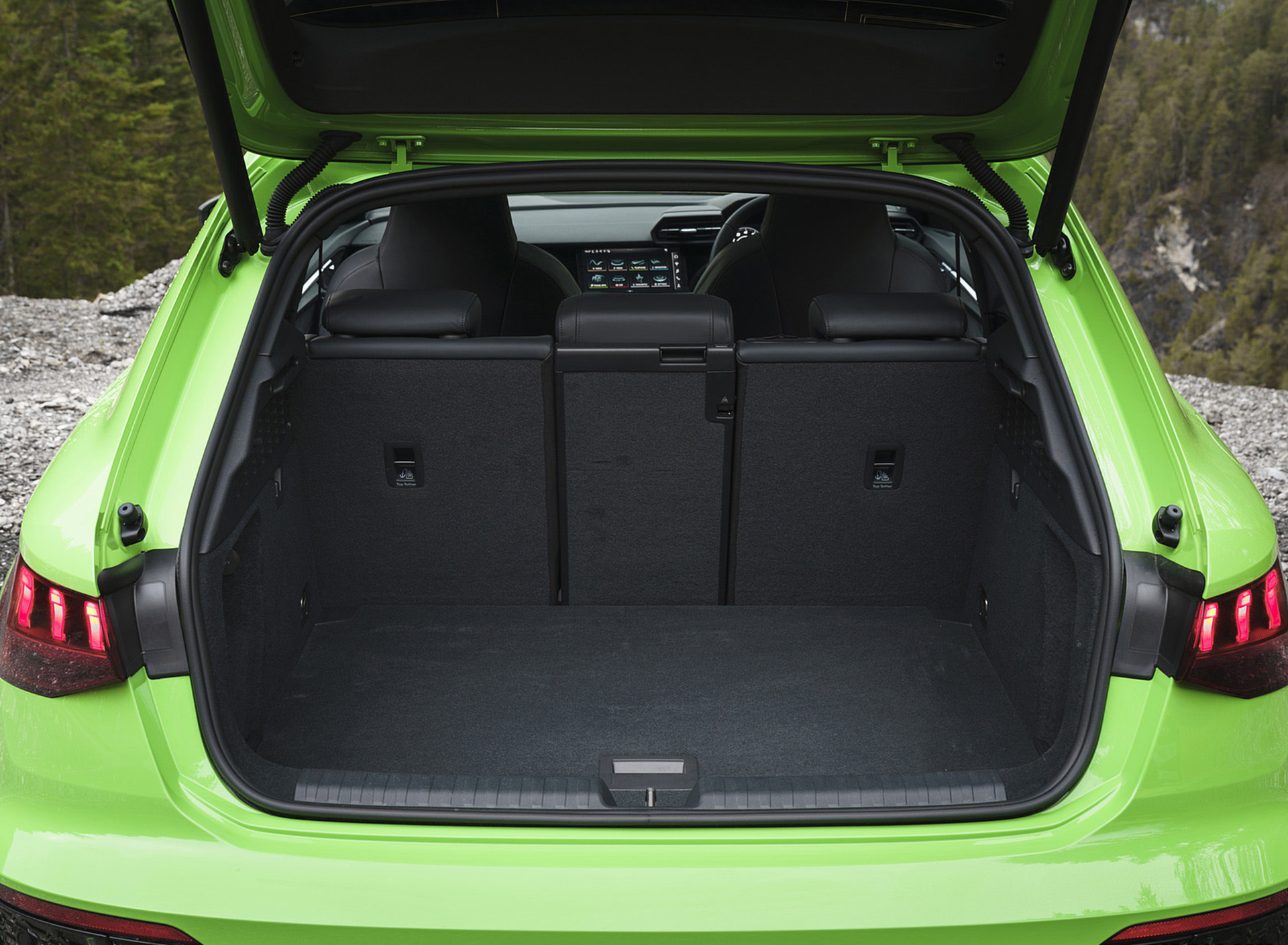 Download 2022 Audi RS3 Sportback Launch Edition - UK version - Trunk HD Wallpaper 1920x1409 #114