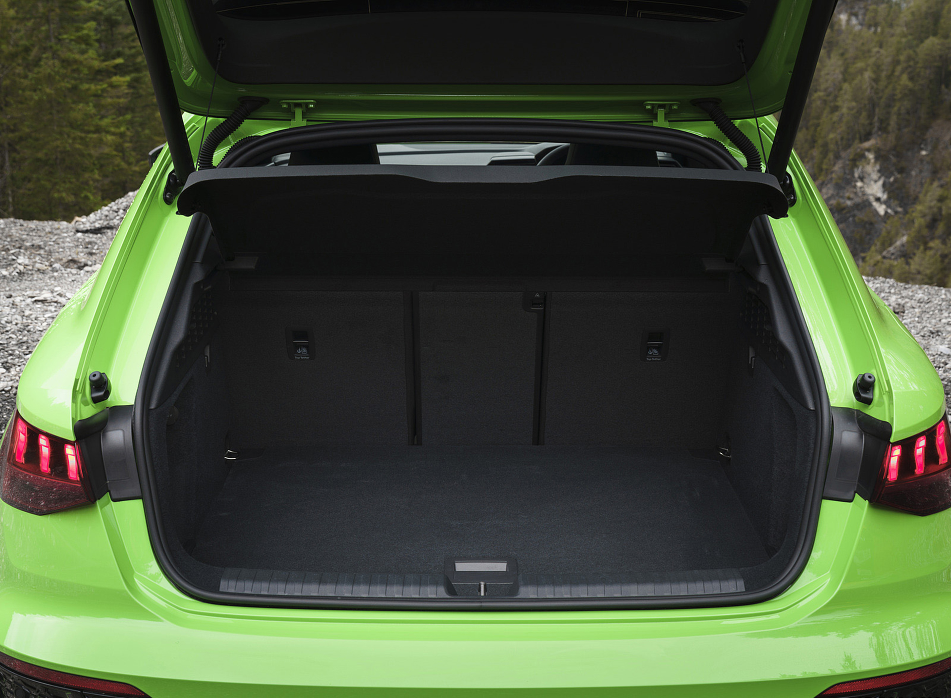 Download 2022 Audi RS3 Sportback Launch Edition - UK version - Trunk HD Wallpaper 1920x1409 #115