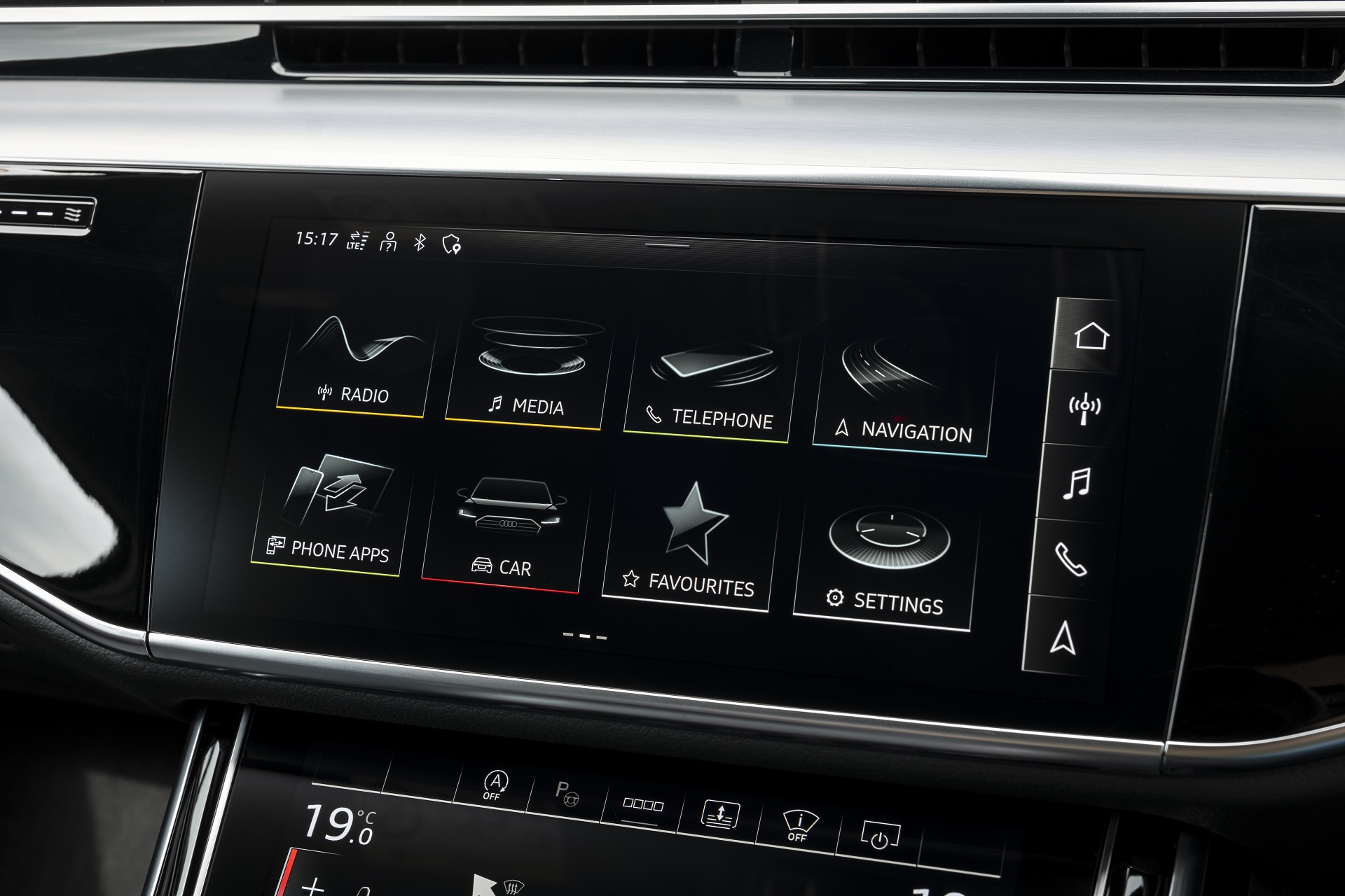 Download 2022 Audi S8 TFSI quattro - UK version - Central Console HD Wallpaper 1920x1280 #57