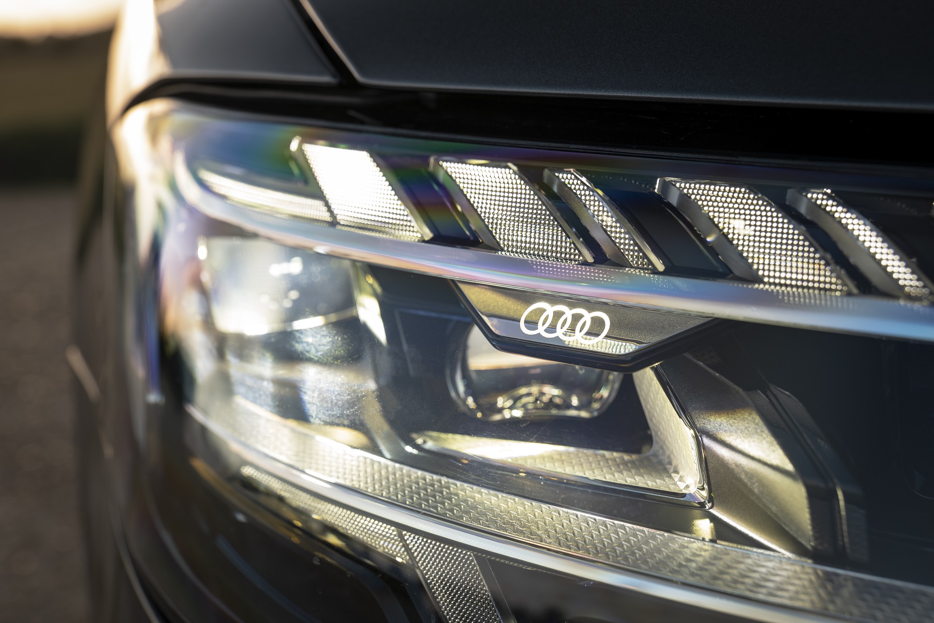 Download 2022 Audi S8 TFSI quattro - UK version - Headlight HD Wallpaper 1920x1280 #25