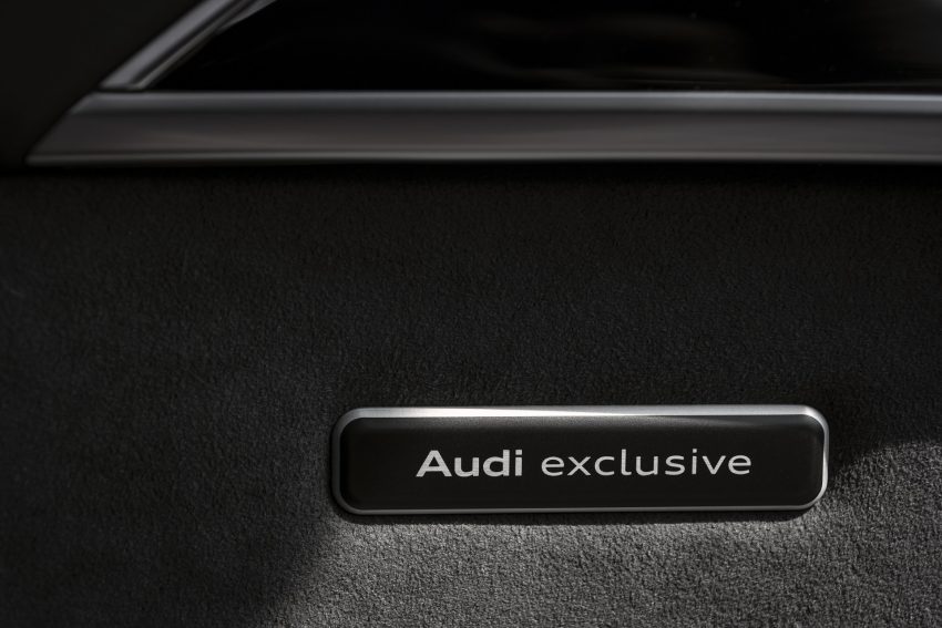 2022 Audi S8 TFSI quattro - UK version - Interior, Detail Wallpaper 850x567 #46