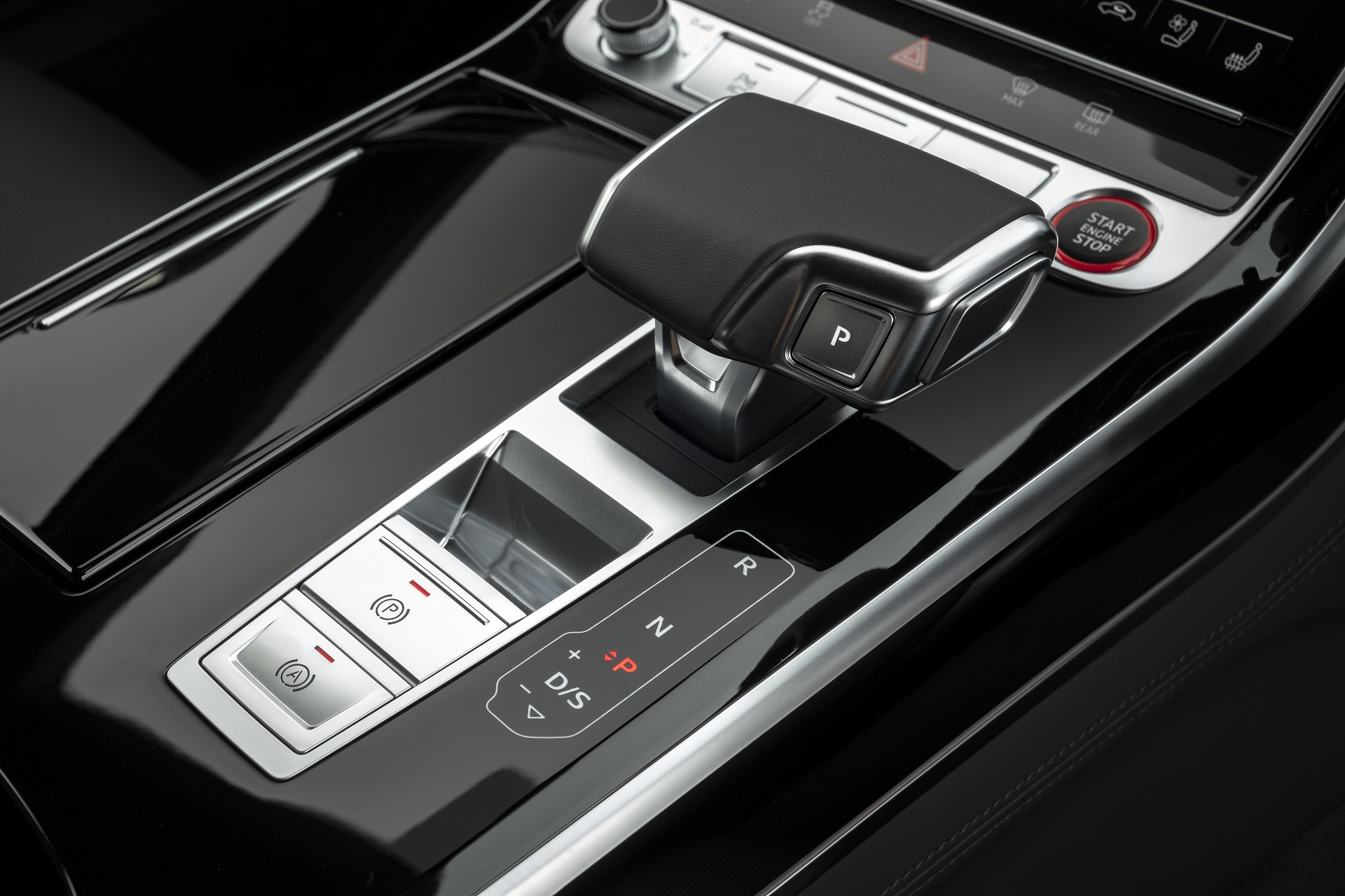 Download 2022 Audi S8 TFSI quattro - UK version - Interior, Detail HD Wallpaper 1920x1280 #61