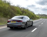 2022 Audi S8 TFSI quattro - UK version - Rear Wallpaper 190x150