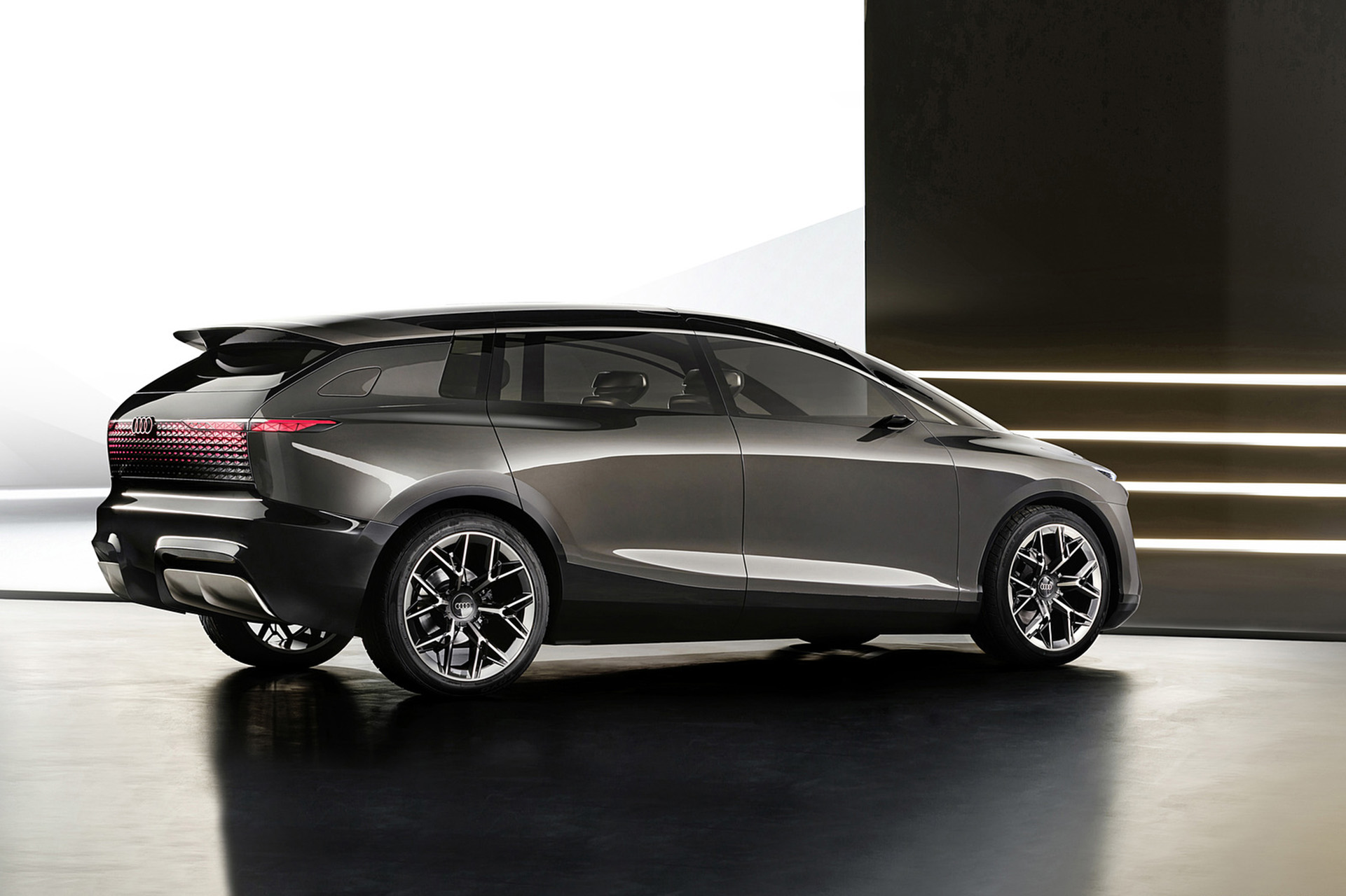Download 2022 Audi Urbansphere Concept - Rear Three-Quarter HD Wallpaper 1921x1280 #15