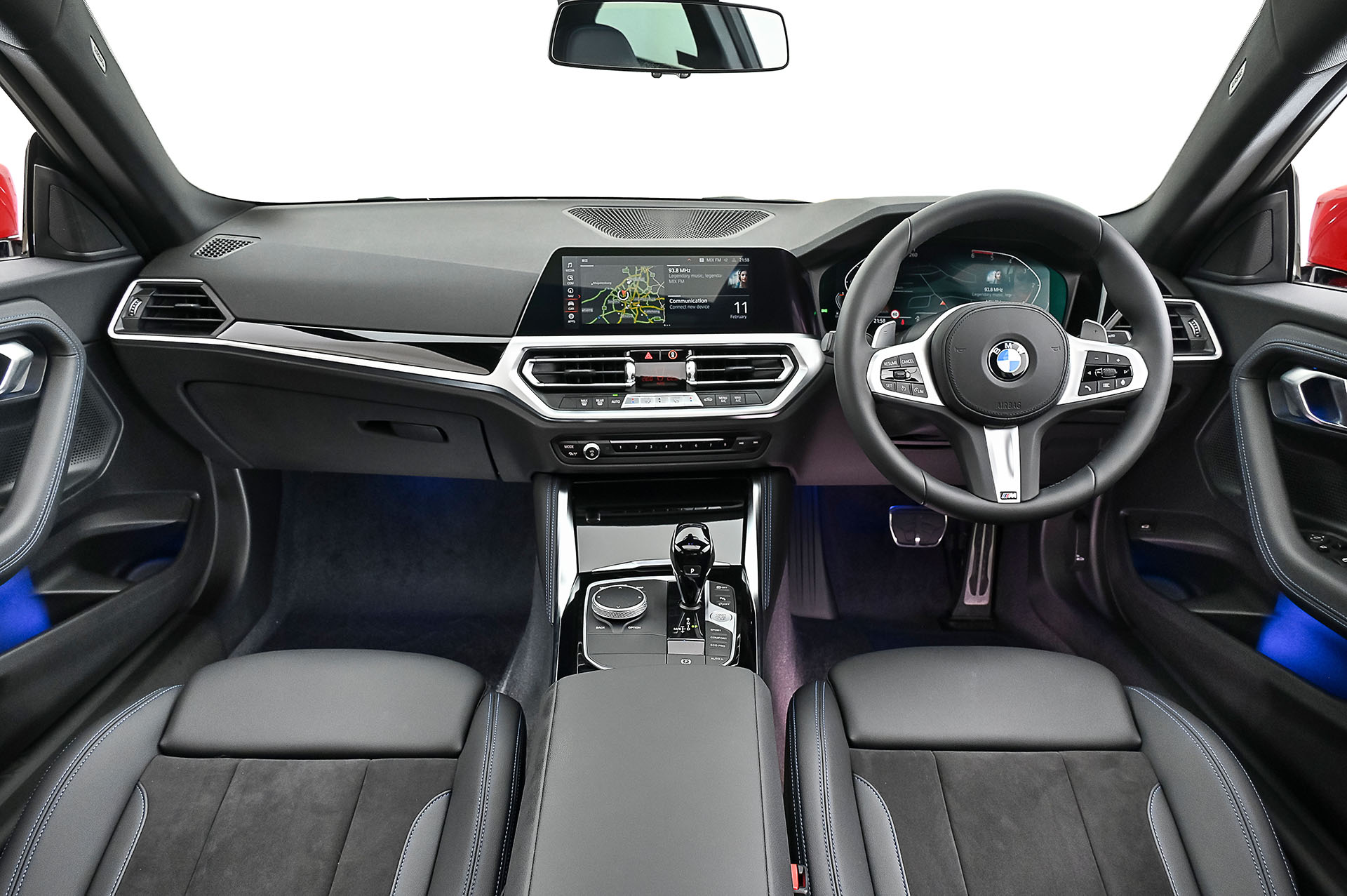 Download 2022 BMW 220d Coupé - SA version - Interior, Cockpit HD Wallpaper 1920x1277 #28