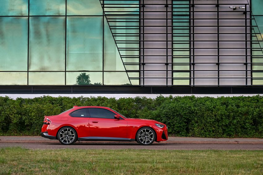 2022 BMW 220d Coupé - SA version - Side Wallpaper 850x565 #14