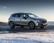 2022 BMW 220i Active Tourer - UK version - Front Three-Quarter Wallpaper 190x150