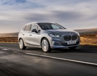 2022 BMW 220i Active Tourer - UK version - Front Three-Quarter Wallpaper 190x150