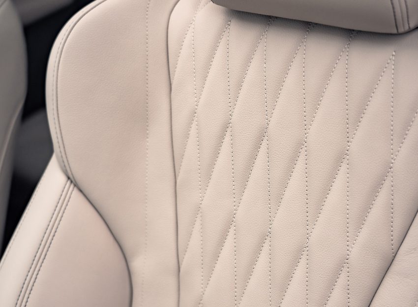 2022 BMW 220i Active Tourer - UK version - Interior, Seats Wallpaper 850x624 #34