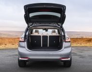 2022 BMW 220i Active Tourer - UK version - Trunk Wallpaper 190x150