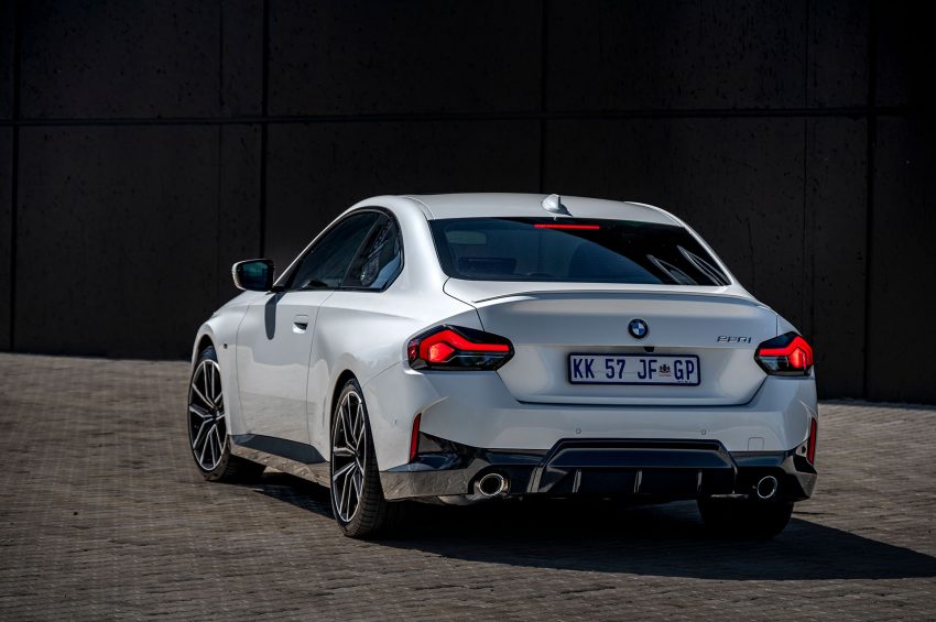 2022 BMW 220i Coupé - SA version - Rear Three-Quarter Wallpaper 850x565 #4