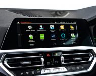 2022 BMW 220i Coupé - UK version - Central Console Wallpaper 190x150