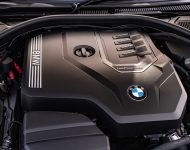 2022 BMW 220i Coupé - UK version - Engine Wallpaper 190x150