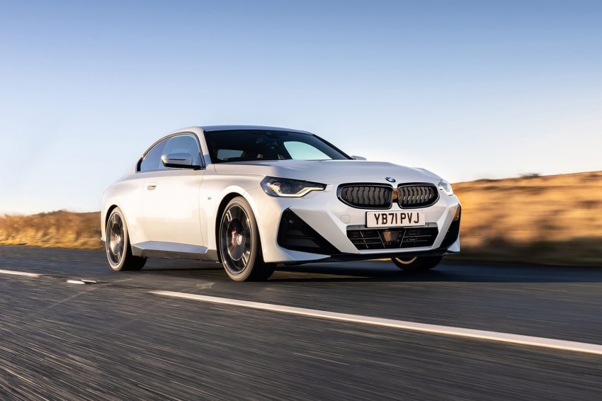 2022 BMW 220i Coupé - UK version - Front Three-Quarter HD Wallpapers 850x566 #11 2022 BMW 220i Coupé - UK version - Front Three-Quarter Wallpaper 850x566 #11