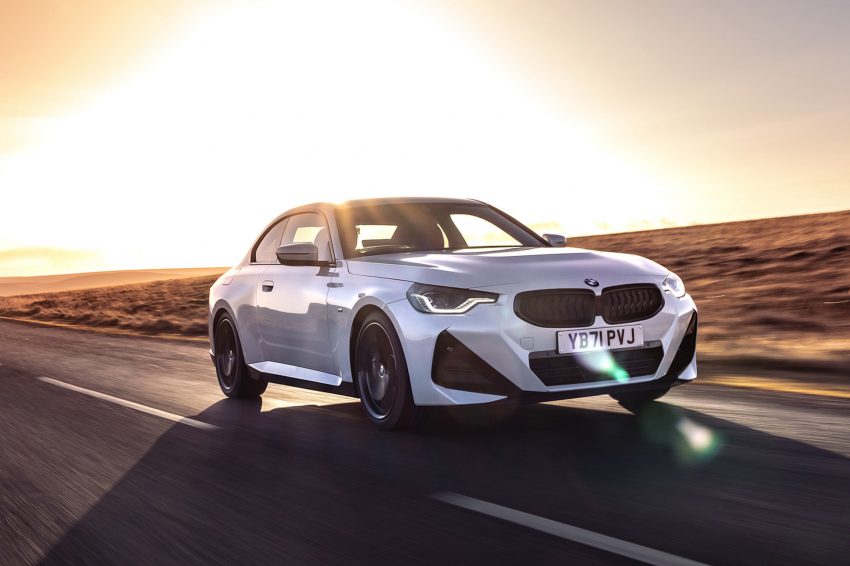 2022 BMW 220i Coupé - UK version - Front Three-Quarter HD Wallpapers 850x566 #4 2022 BMW 220i Coupé - UK version - Front Three-Quarter Wallpaper 850x566 #4