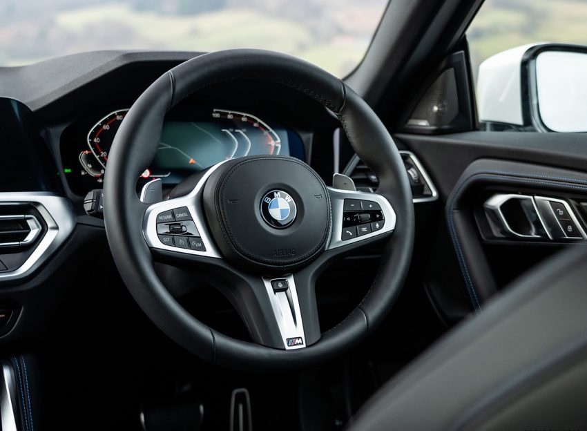 2022 BMW 220i Coupé - UK version - Interior, Steering Wheel Wallpaper 850x624 #26