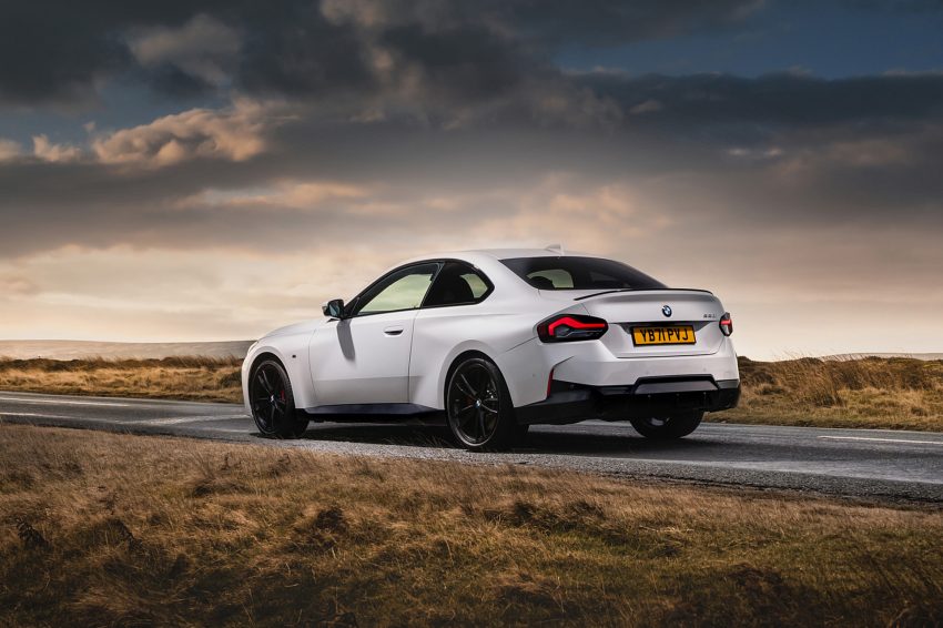 2022 BMW 220i Coupé - UK version - Rear Three-Quarter HD Wallpapers 850x566 #18 2022 BMW 220i Coupé - UK version - Rear Three-Quarter Wallpaper 850x566 #18
