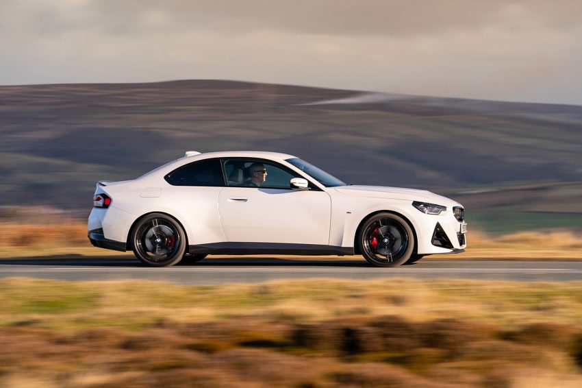 2022 BMW 220i Coupé - UK version - Side HD Wallpapers 850x566 #10 2022 BMW 220i Coupé - UK version - Side Wallpaper 850x566 #10