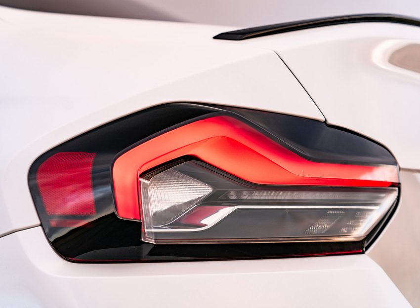 2022 BMW 220i Coupé - UK version - Tail Light HD Wallpapers 850x624 #23 2022 BMW 220i Coupé - UK version - Tail Light Wallpaper 850x624 #23