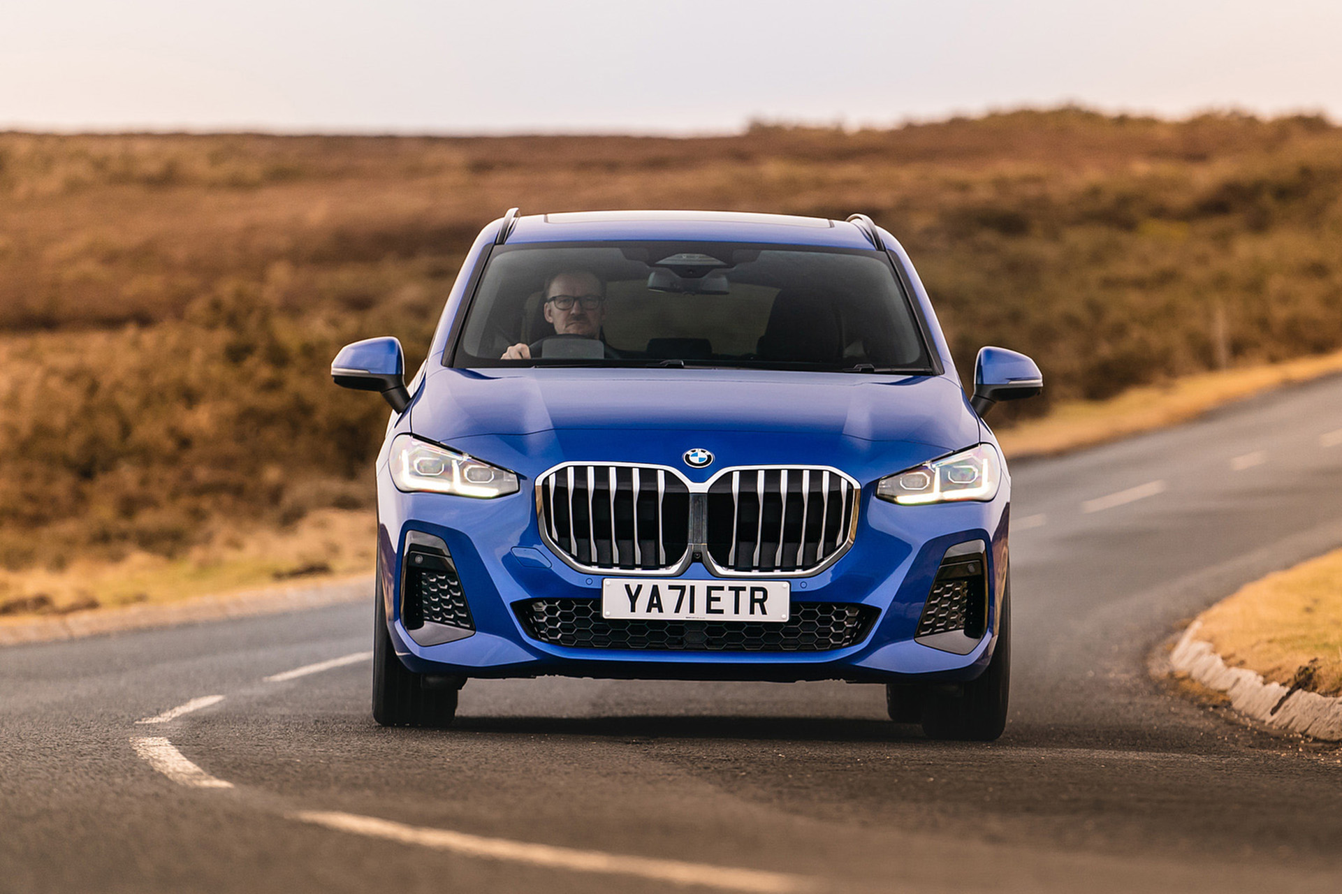 Download 2022 BMW 223i Active Tourer - UK version - Front HD Wallpaper 1921x1280 #13