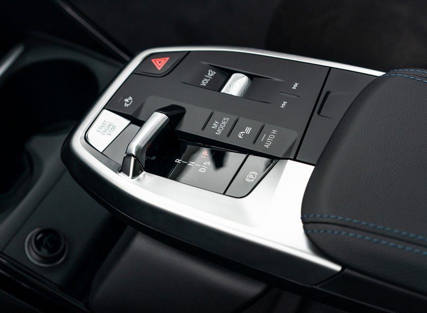 2022 BMW 223i Active Tourer - UK version - Interior, Detail Wallpaper 850x624 #33