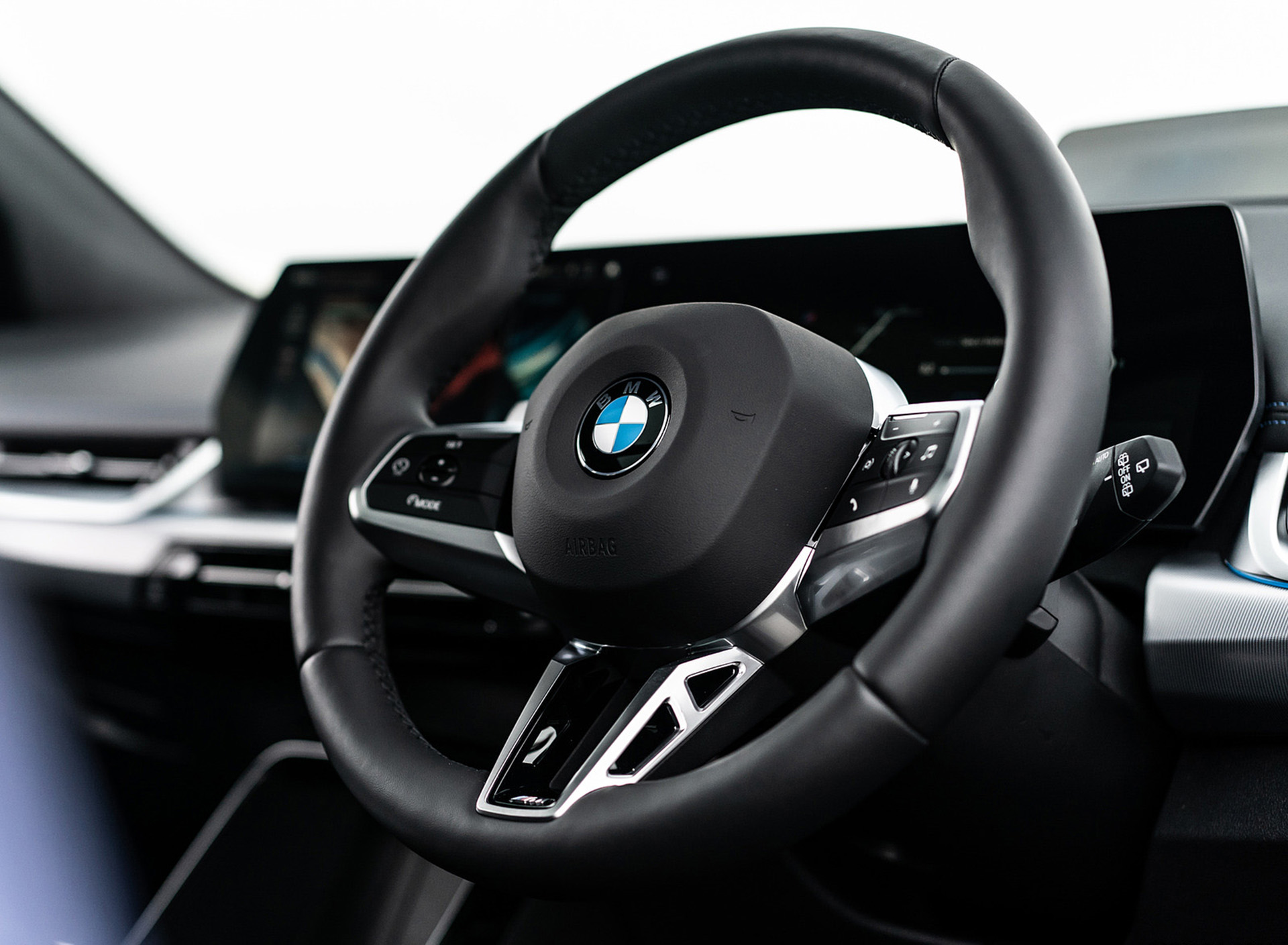 Download 2022 BMW 223i Active Tourer - UK version - Interior, Steering Wheel HD Wallpaper 1920x1409 #36