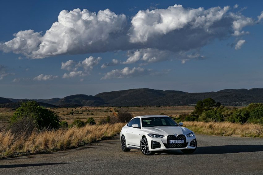 2022 BMW 420i Gran Coupé - SA version - Front Three-Quarter Wallpaper 850x565 #9