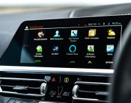 2022 BMW M240i Coupé - UK version - Central Console Wallpaper 190x150