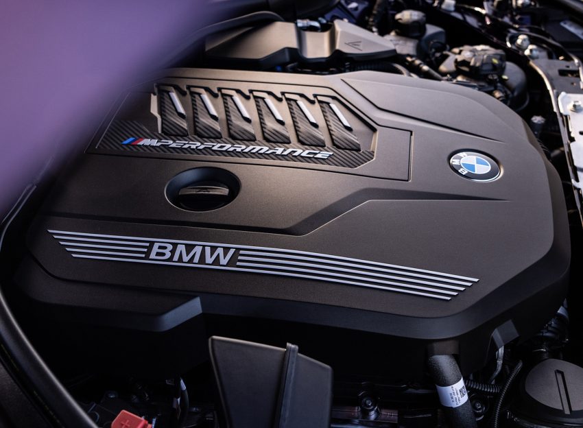 2022 BMW M240i Coupé - UK version - Engine Wallpaper 850x624 #24