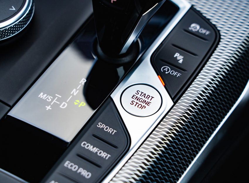 2022 BMW M240i Coupé - UK version - Interior, Detail Wallpaper 850x624 #31