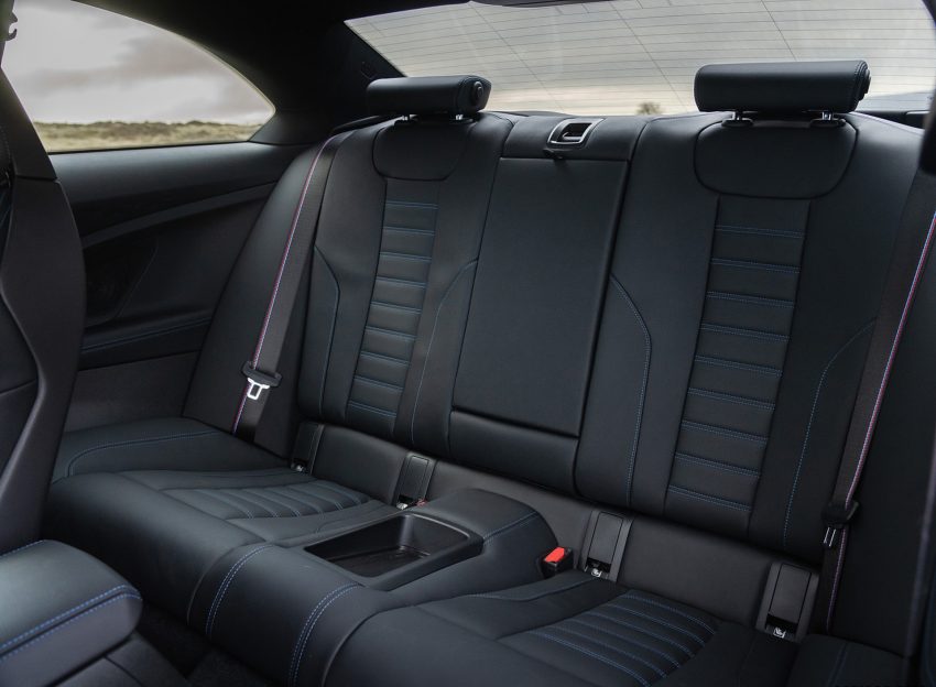 2022 BMW M240i Coupé - UK version - Interior, Rear Seats Wallpaper 850x624 #38