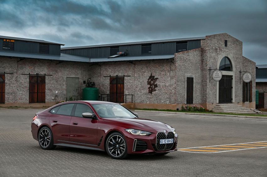 2022 BMW M440i xDrive Gran Coupé - SA version - Front Three-Quarter Wallpaper 850x565 #18